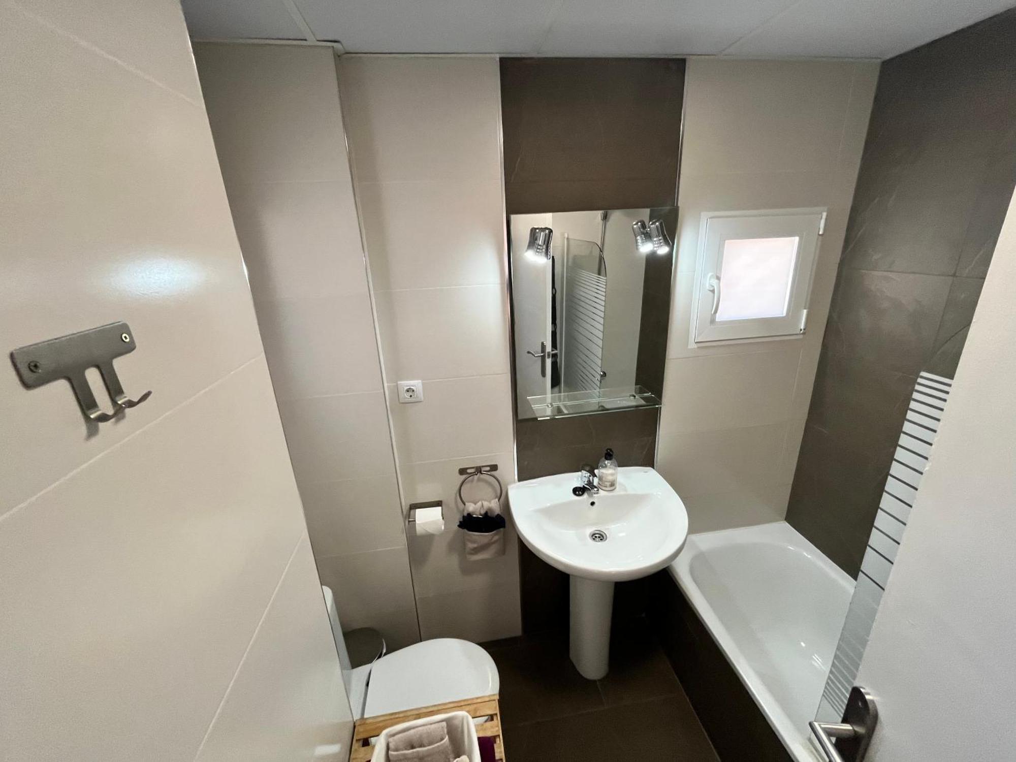 4 Bedrooms -Seneca Center Apartment Alicante Extérieur photo